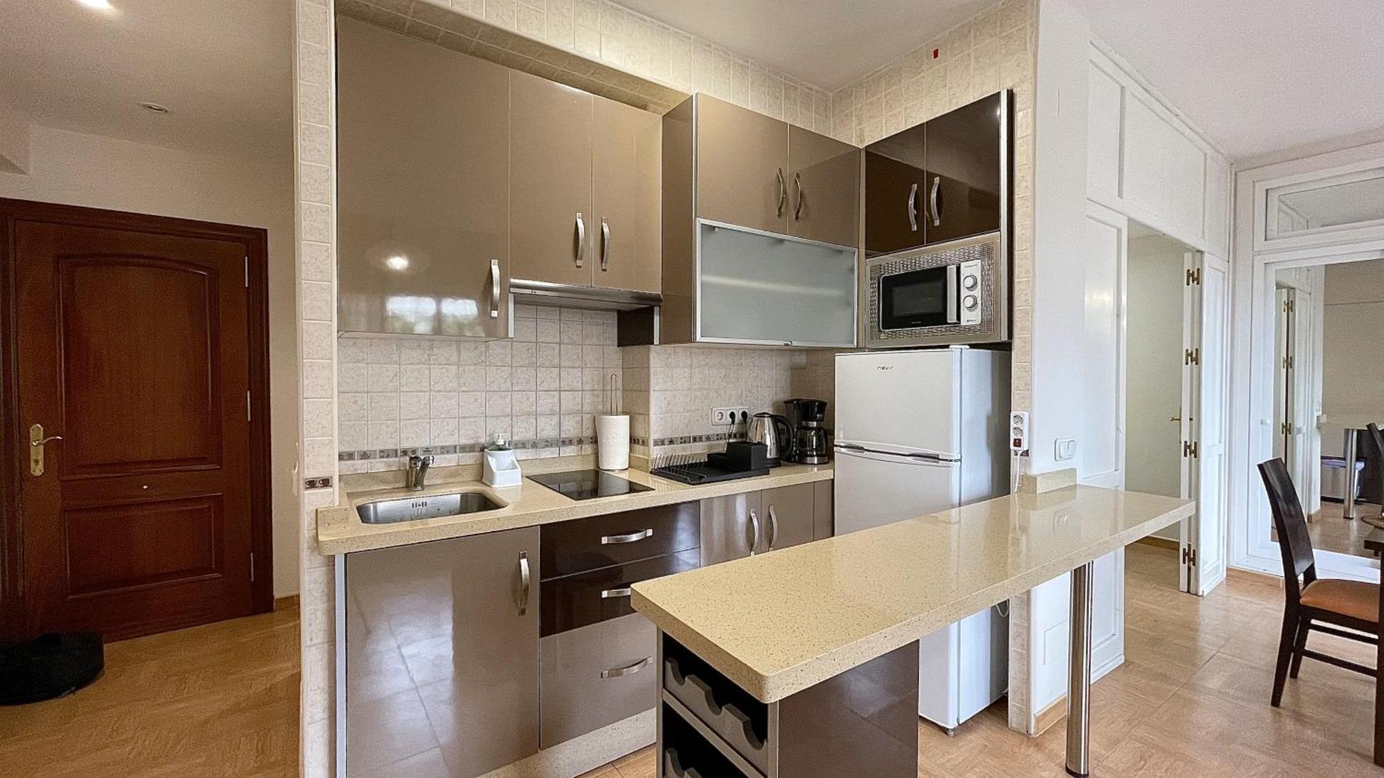 Beachfront 1Br Apartment In Center Of Marbella! Kültér fotó